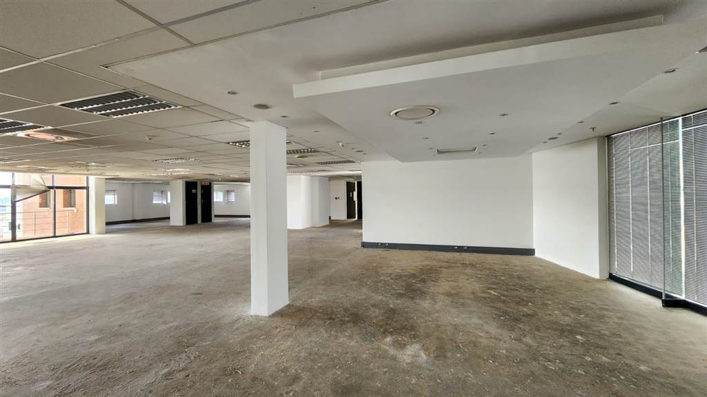 724  m² Commercial space in Zwartkop photo number 5