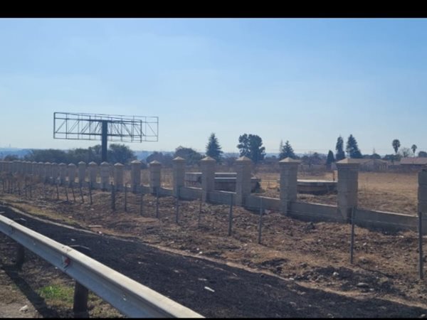 2888 ha Land available in Roodekop