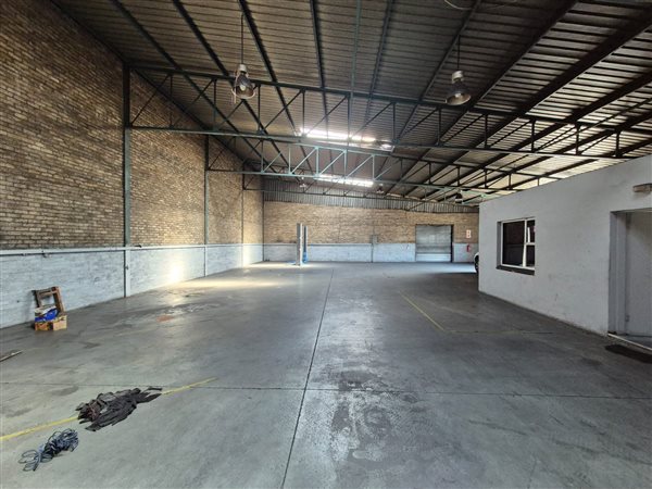 440  m² Industrial space in Wadeville