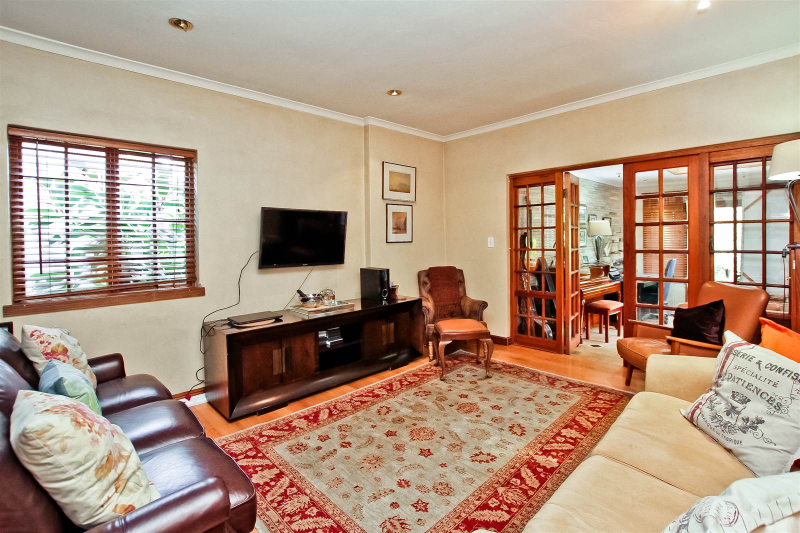 4 Bed Cluster in Craighall photo number 4