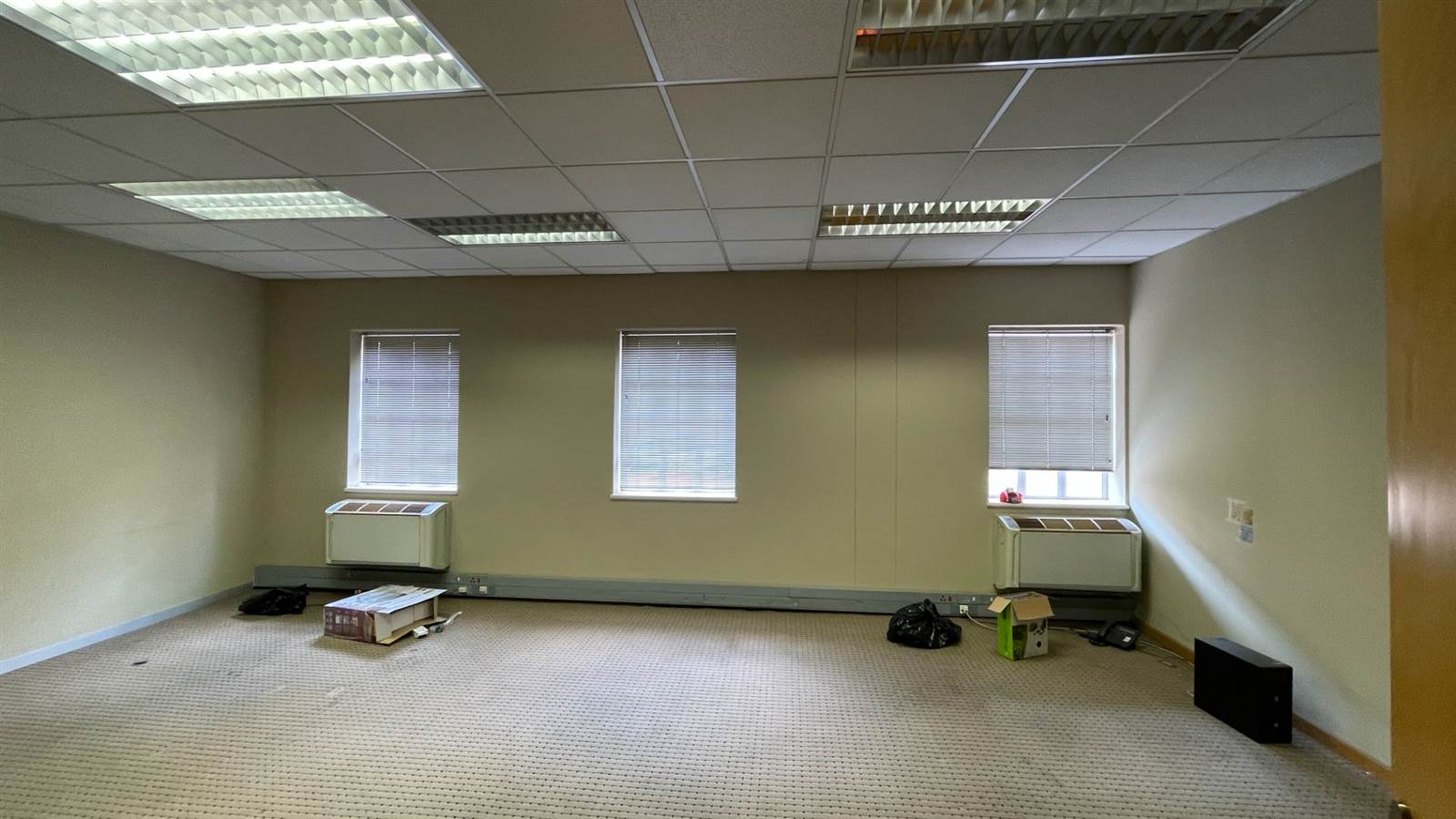 691  m² Office Space in Sandown photo number 20