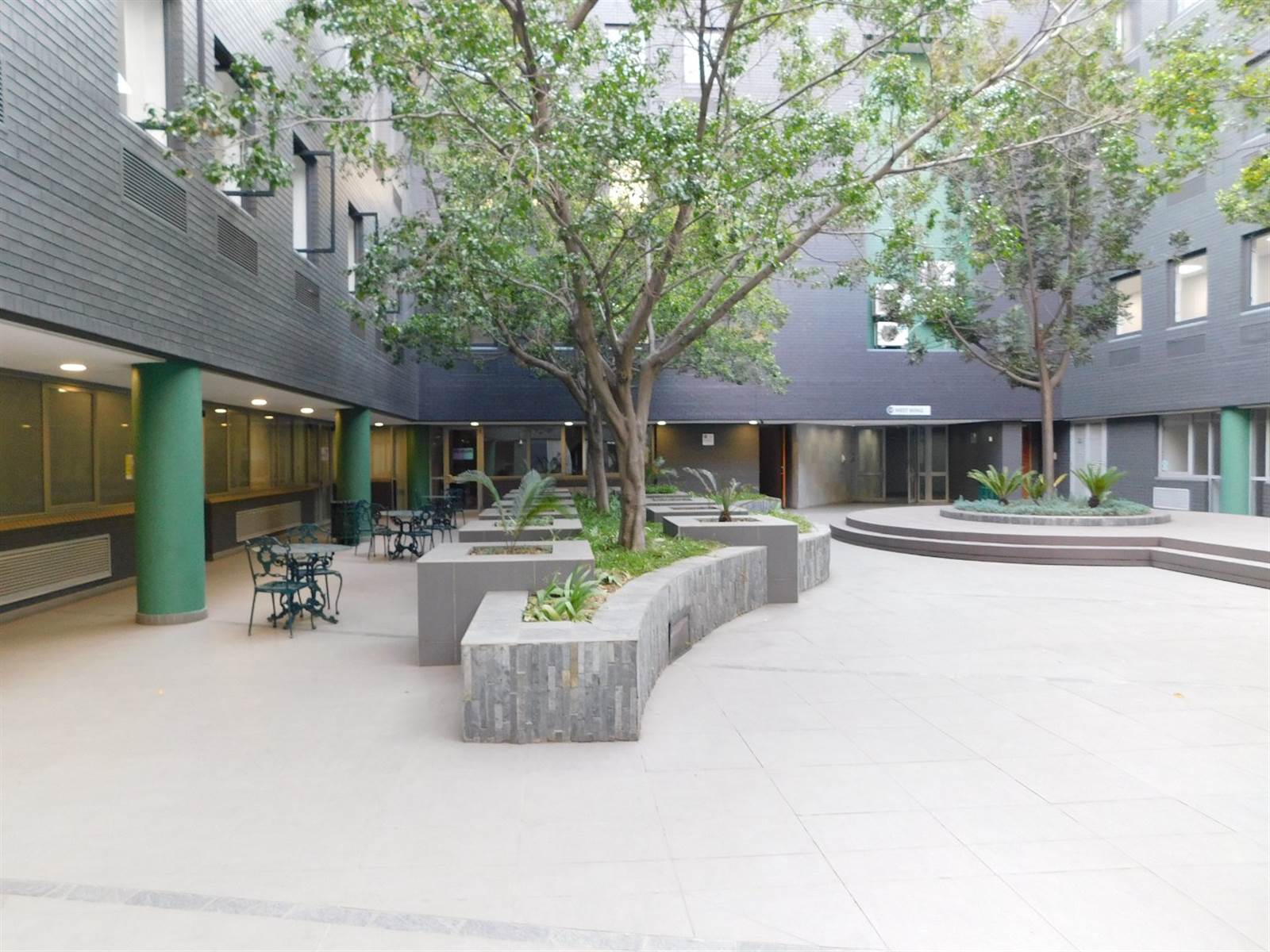 143  m² Commercial space in Rosebank photo number 19