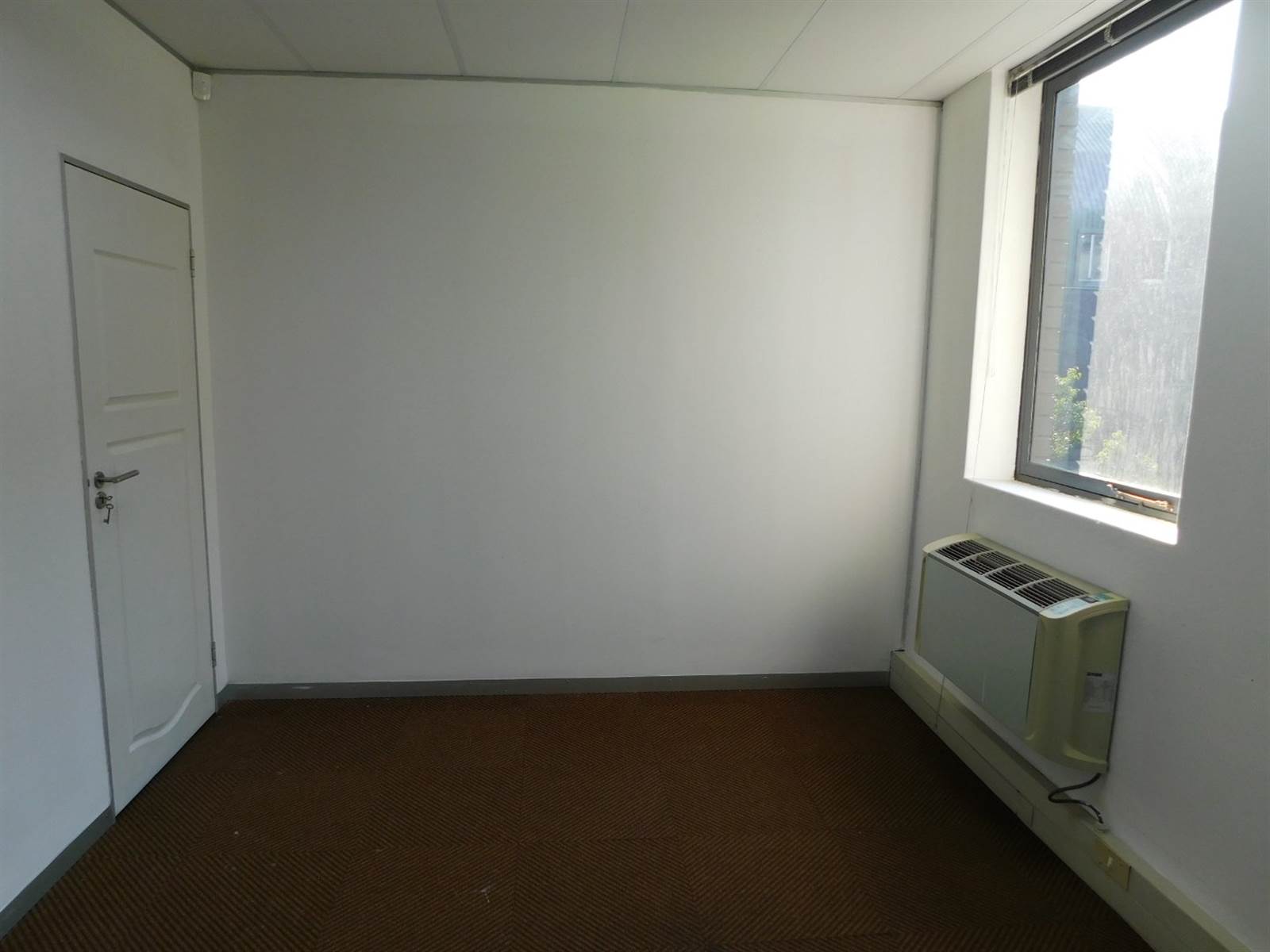 143  m² Commercial space in Rosebank photo number 8