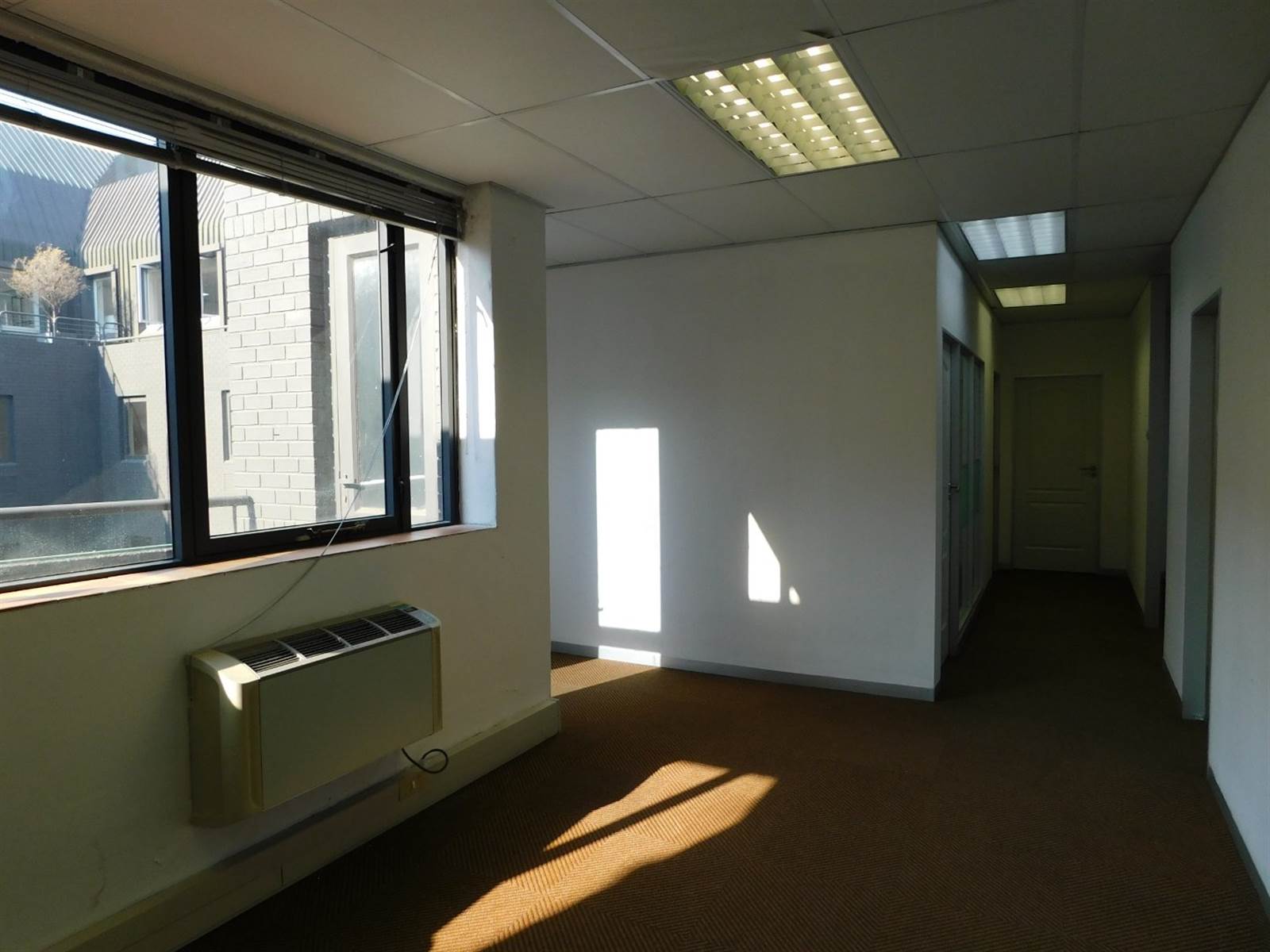 143  m² Commercial space in Rosebank photo number 17