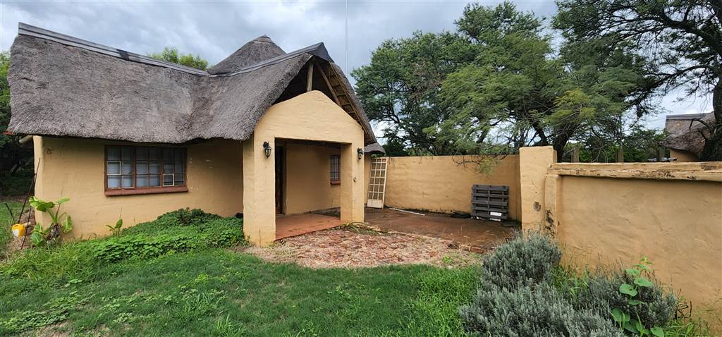 2 ha Smallholding in Kameelfontein and surrounds photo number 15
