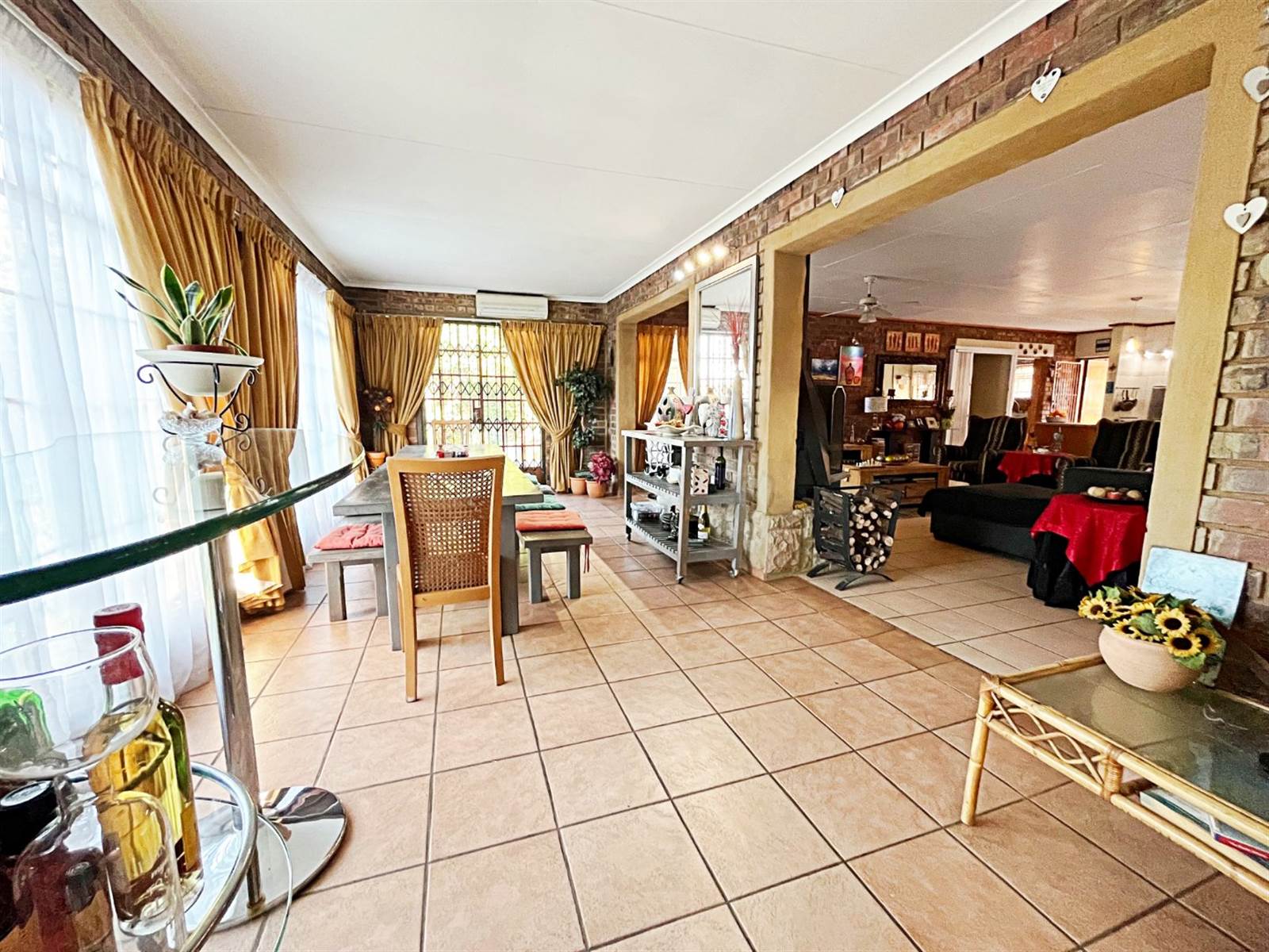 3 Bed House in Alphen Park photo number 5