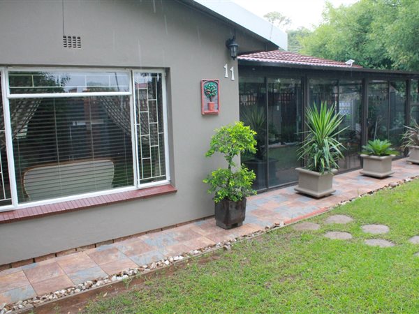 3 Bedroom House 3 Bedroom House