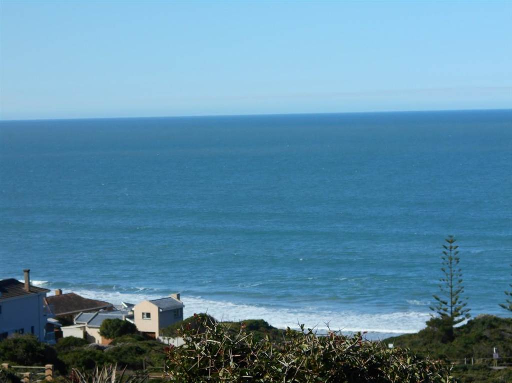 897 m² Land available in Boggomsbaai photo number 7