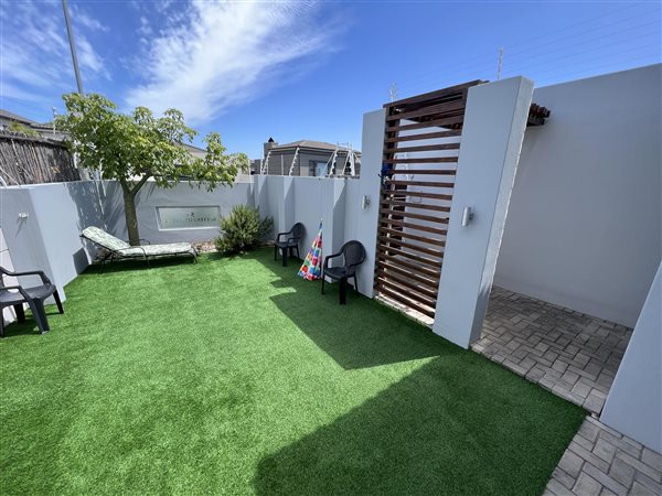 3 Bed House in Parklands North