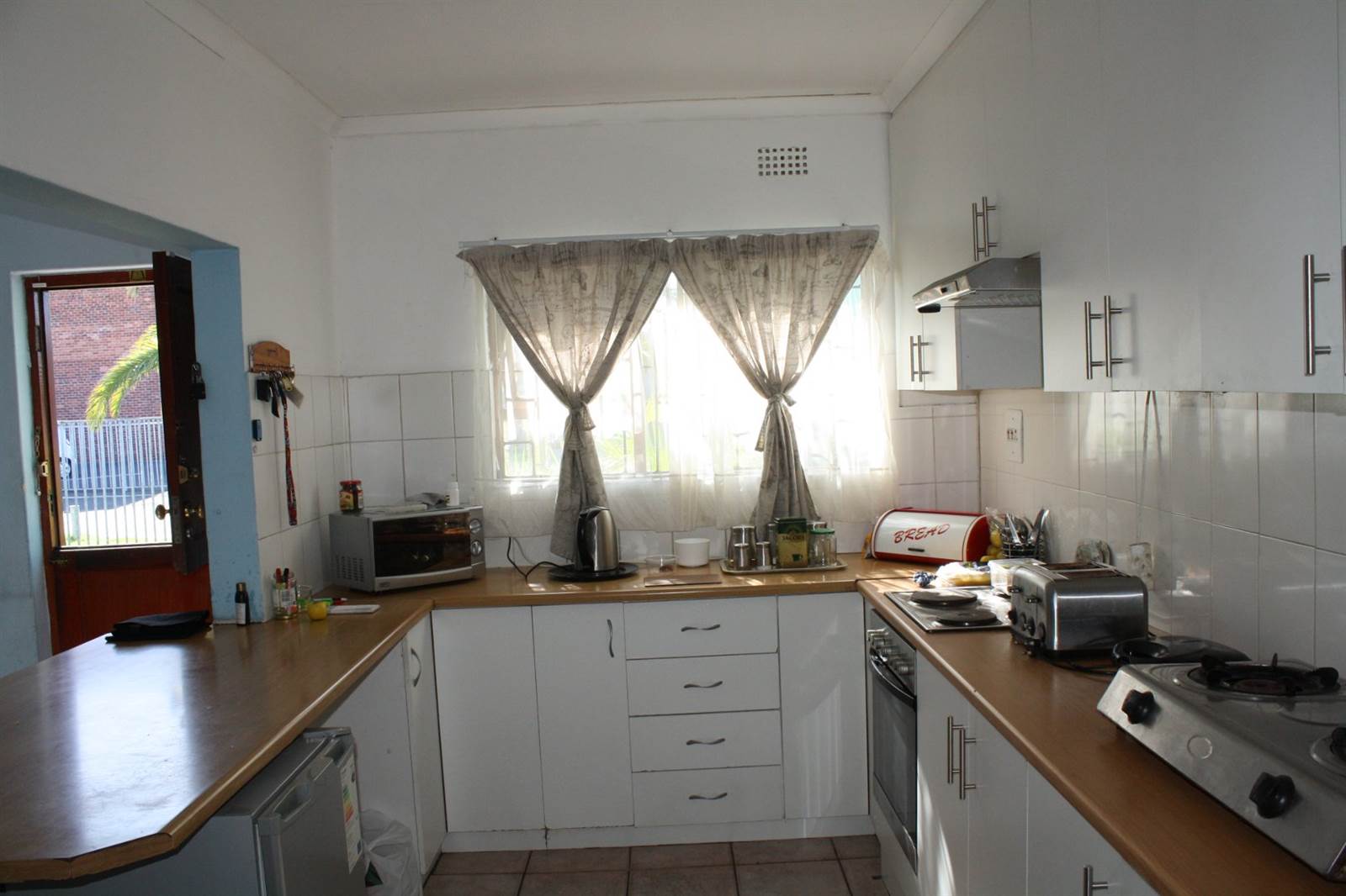 4 Bed House in Vasco Estate photo number 8