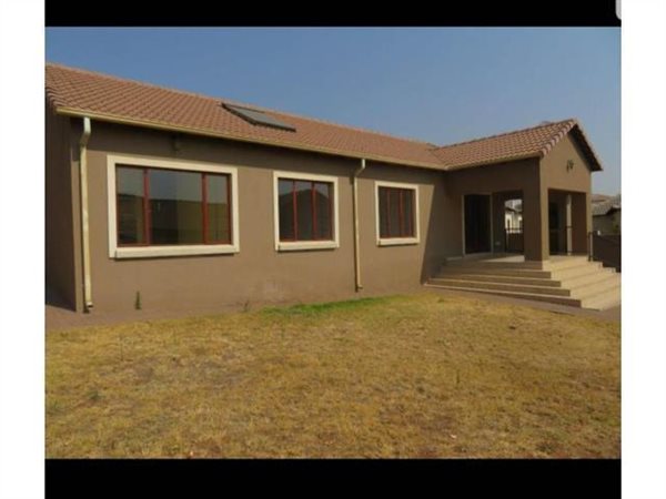3 Bedroom House 3 Bedroom House