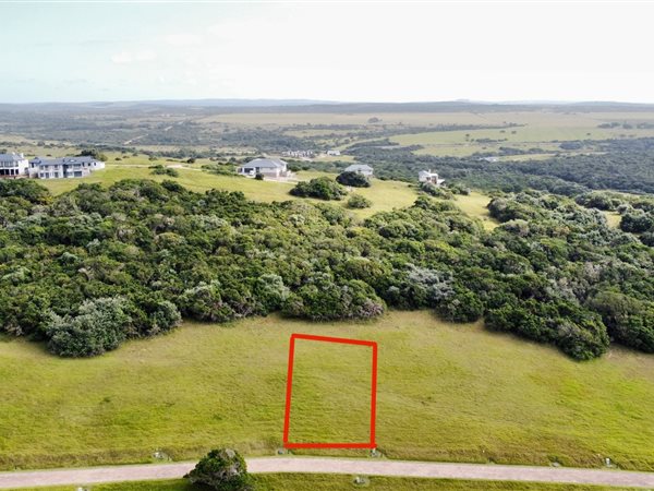 823 m² Land available in Kenton-on-Sea