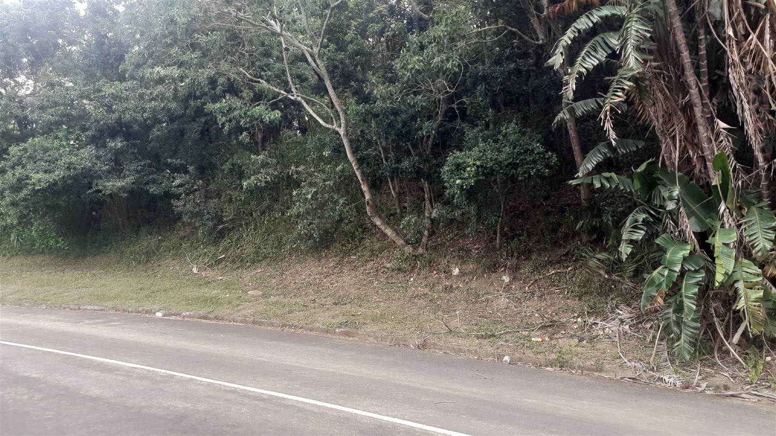 1200 m² Land available in Doon Heights photo number 3