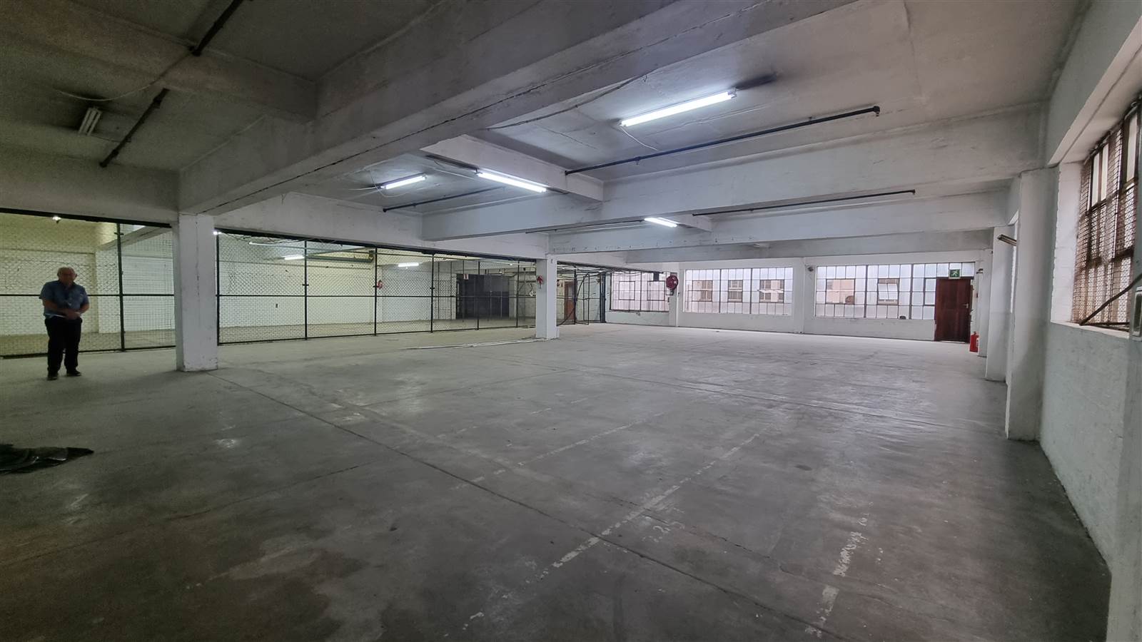 1800  m² Industrial space in Congella photo number 1