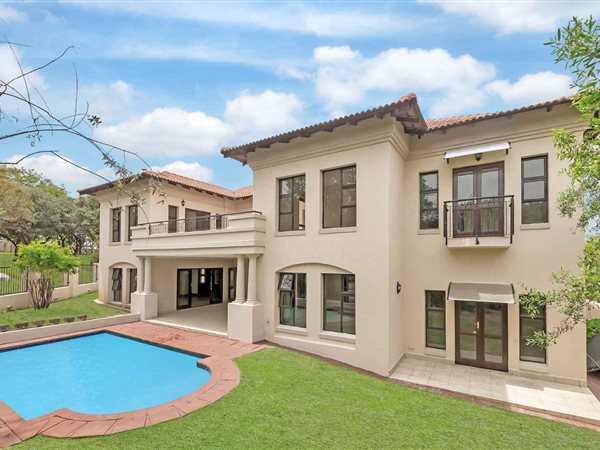 4 Bedroom House 4 Bedroom House