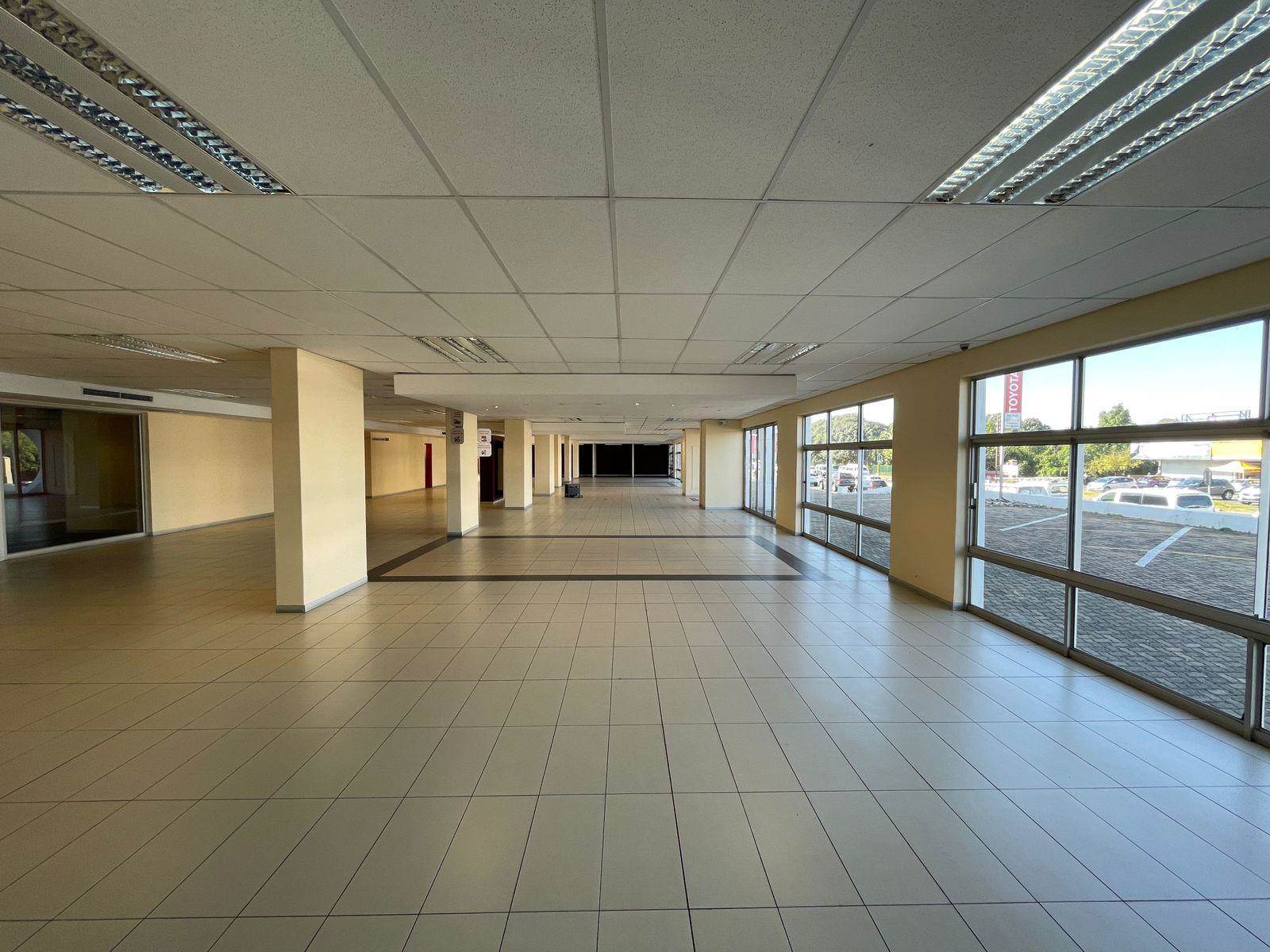 3252  m² Commercial space in Kensington B photo number 14