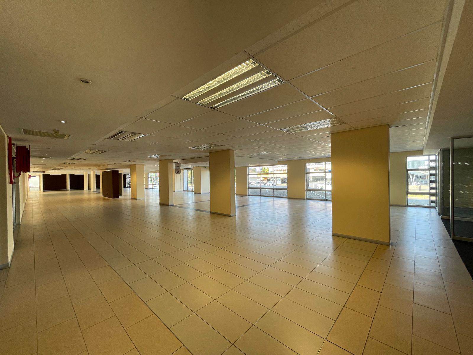 3252  m² Commercial space in Kensington B photo number 16