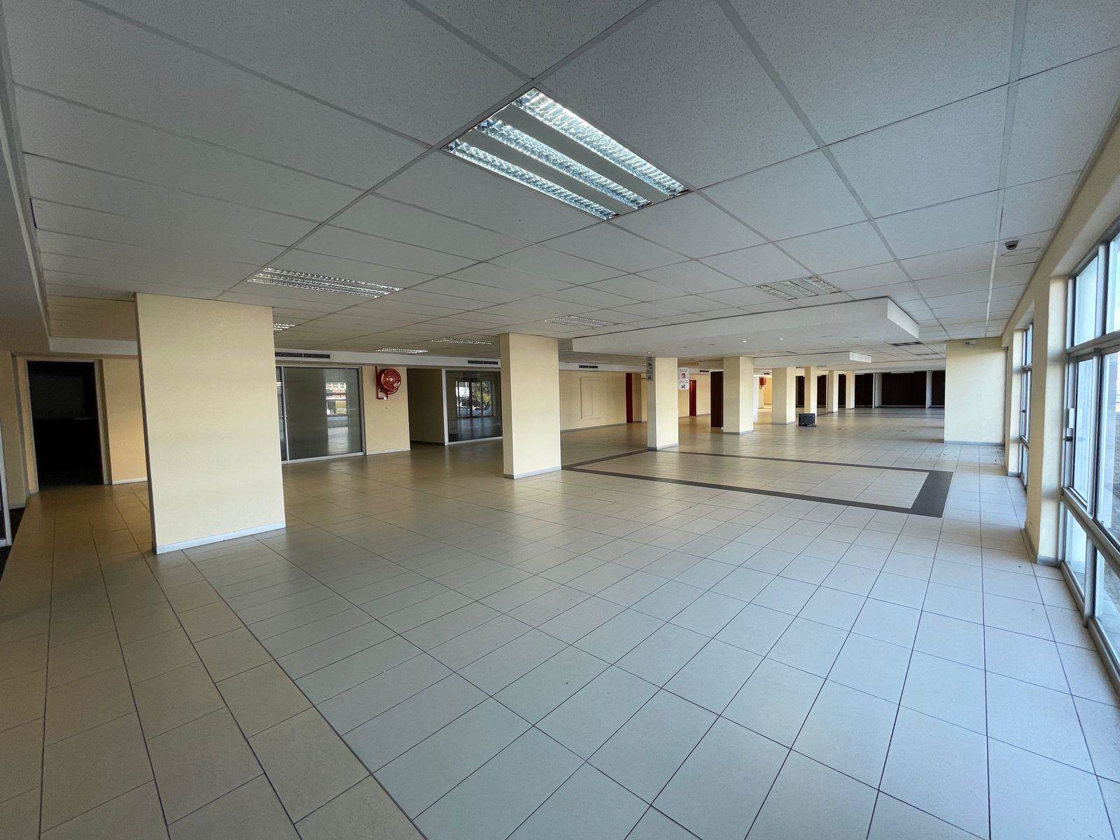 3252  m² Commercial space in Kensington B photo number 13