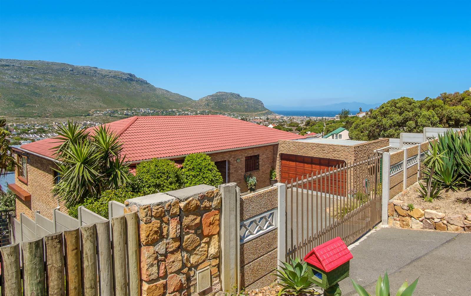 5 Bed House in Fish Hoek photo number 26