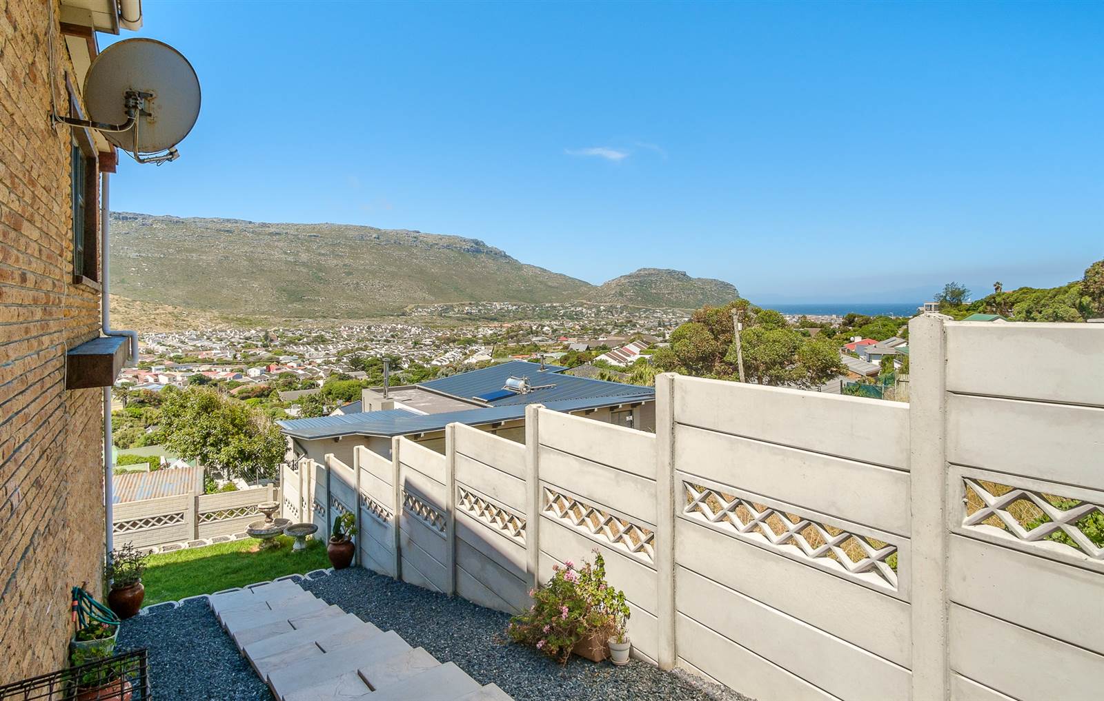 5 Bed House in Fish Hoek photo number 18
