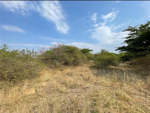 9667 m² Land available in Tweefontein