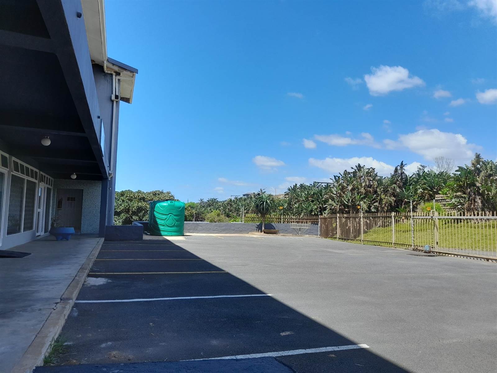551  m² Commercial space in Hibberdene photo number 3