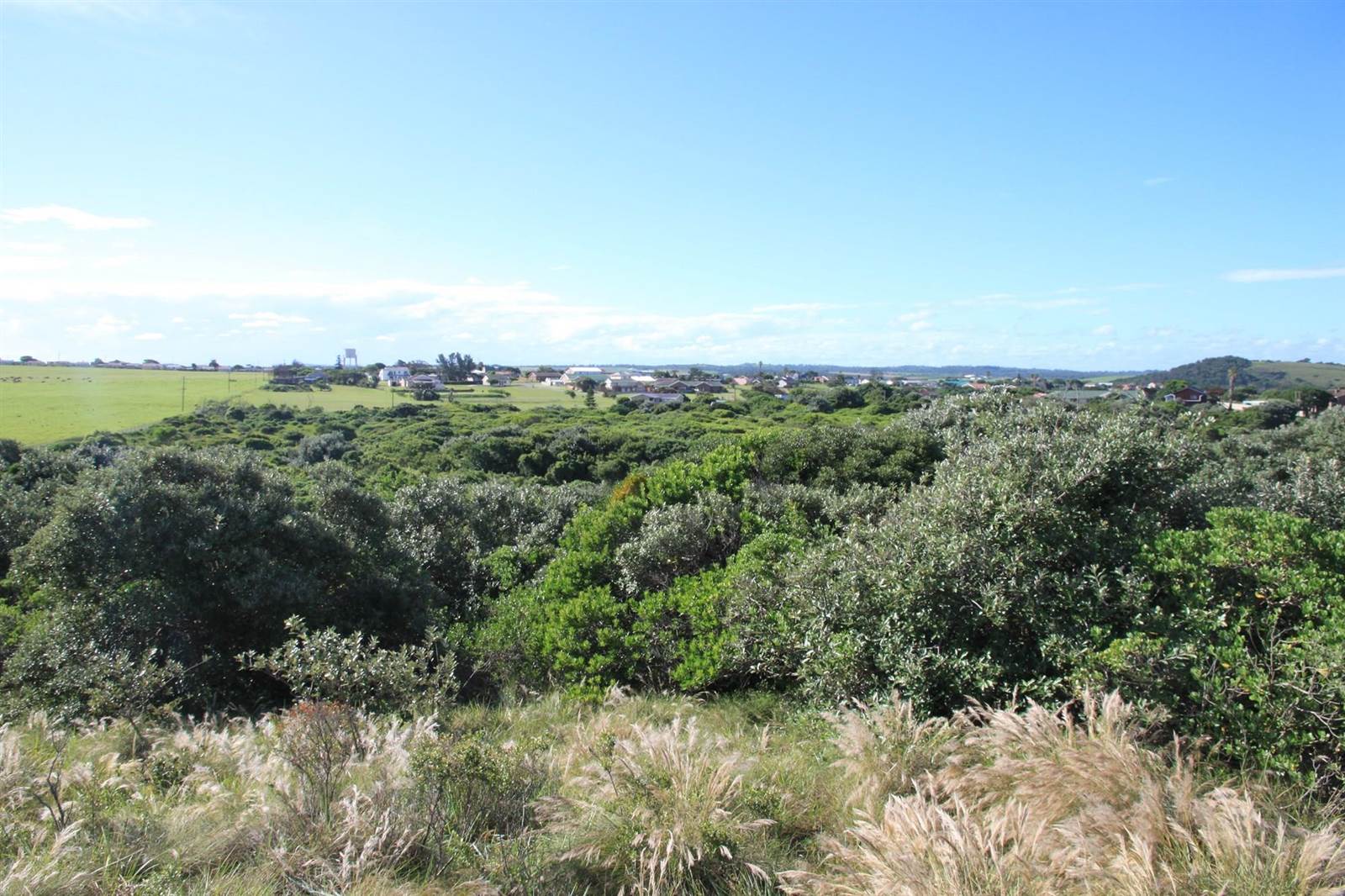 5.6 ha Land available in Kaysers Beach photo number 12