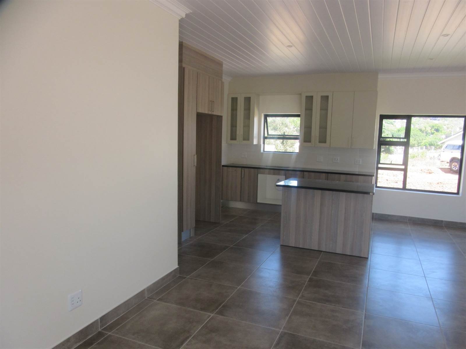3 Bed House in Great Brak River photo number 10