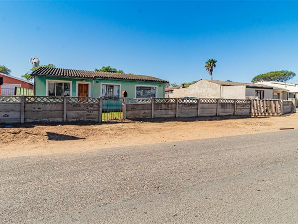 3 Bedroom House 3 Bedroom House