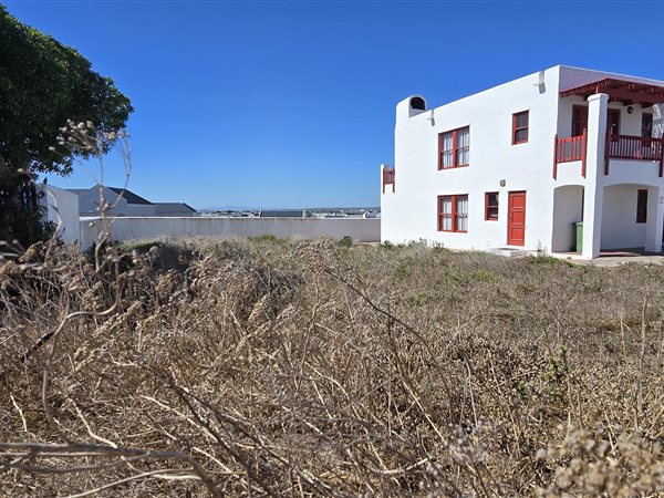 351 m² Land available in Langebaan Central