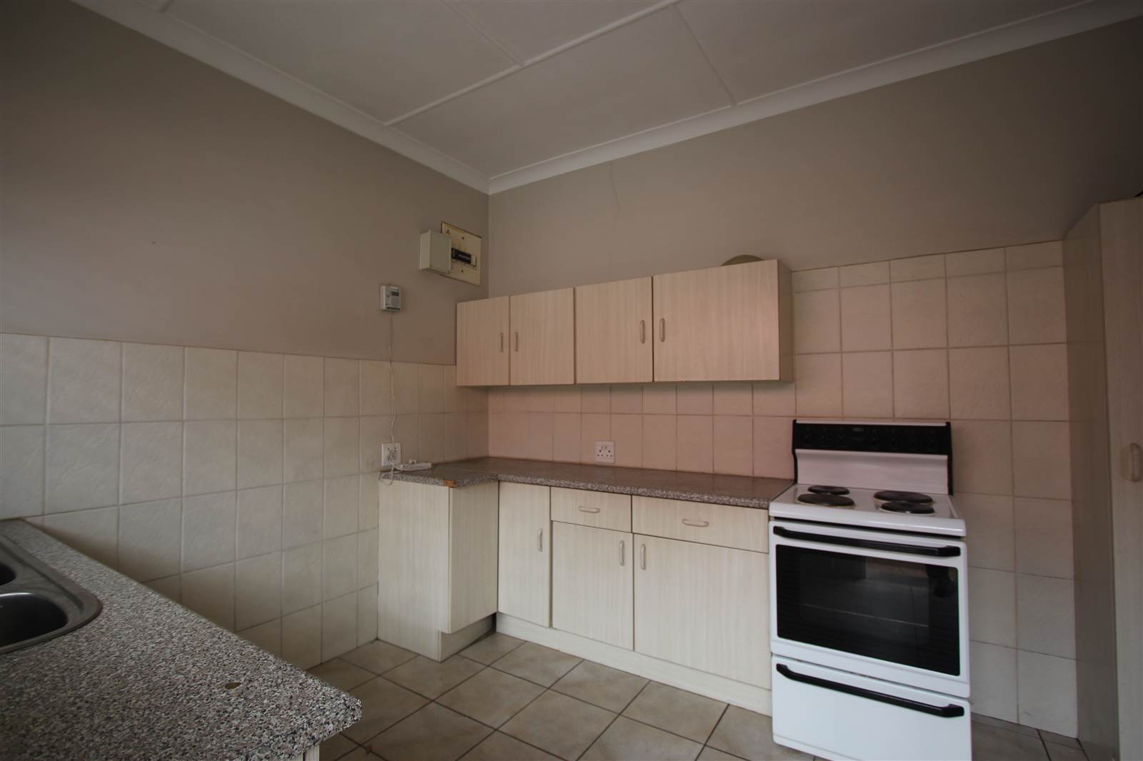 4 Bed House in Edenvale photo number 14