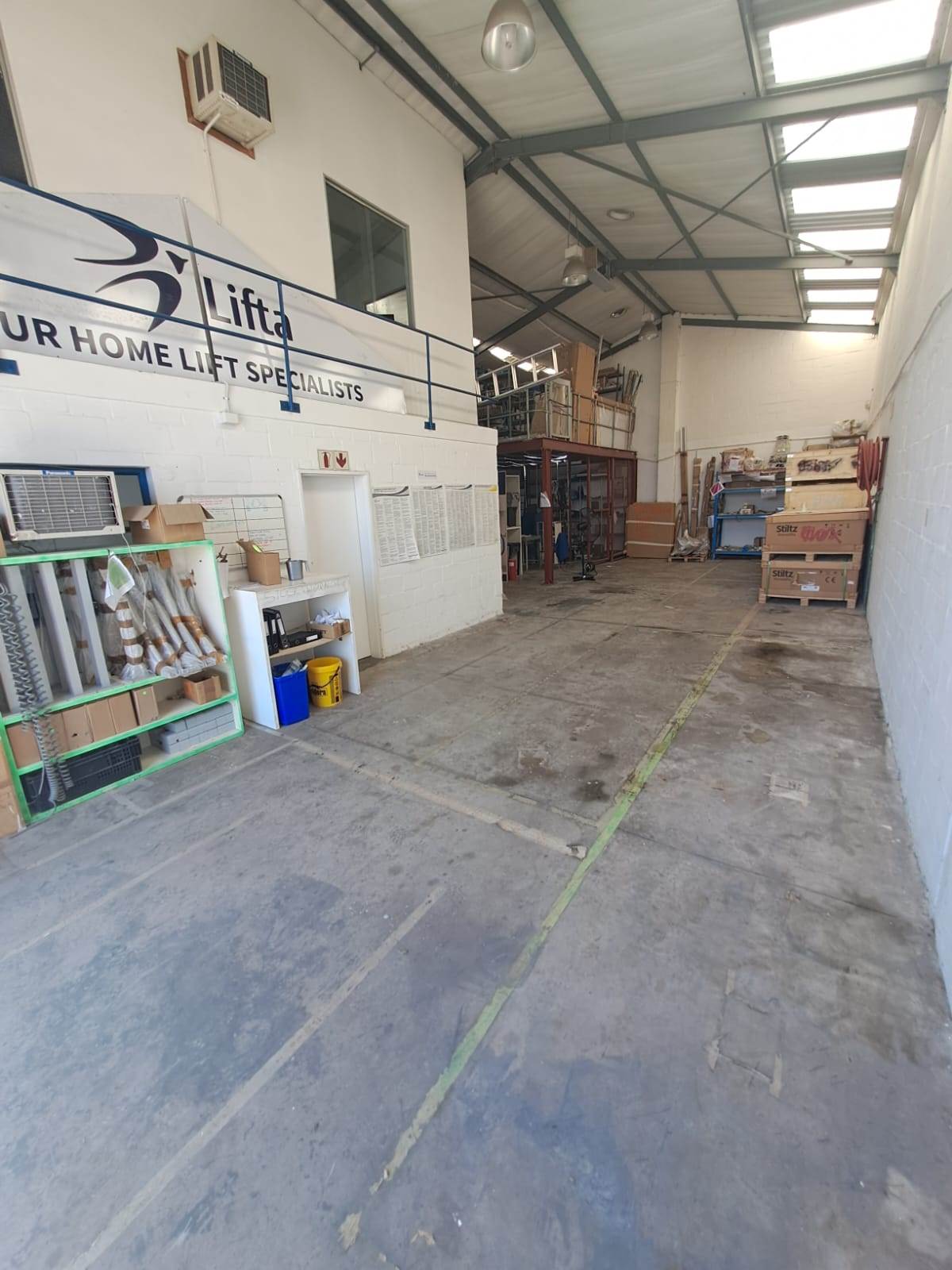 180  m² Industrial space in Montague Gardens photo number 10