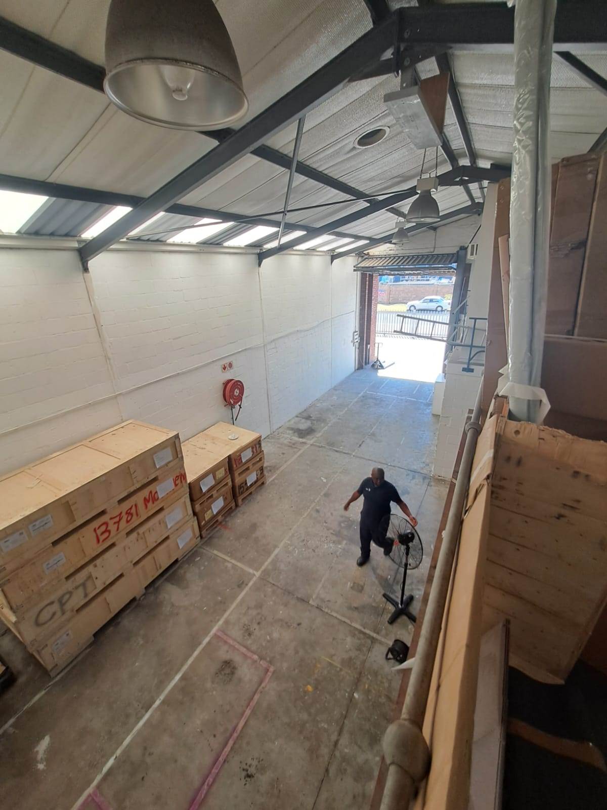 180  m² Industrial space in Montague Gardens photo number 8