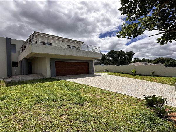 5 Bedroom House 5 Bedroom House