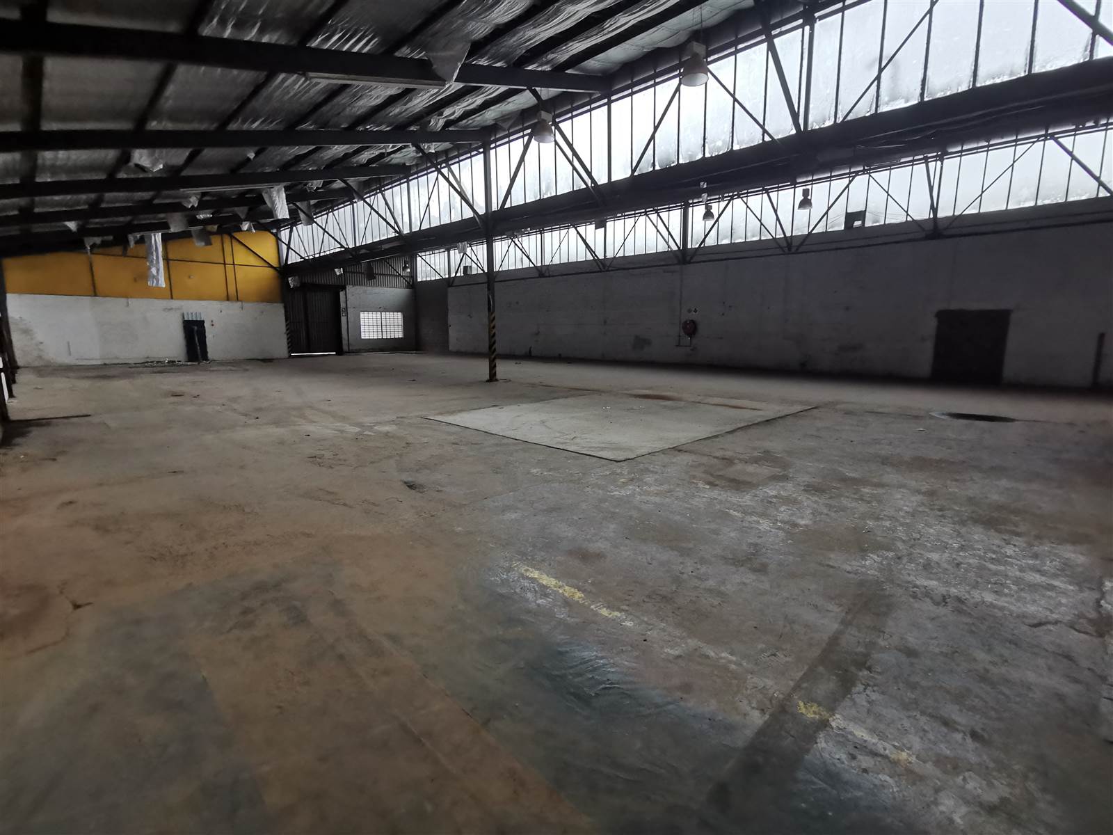 6883  m² Industrial space in Bellville Central photo number 4
