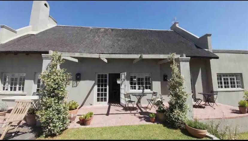 3 Bed House in Franschhoek photo number 14