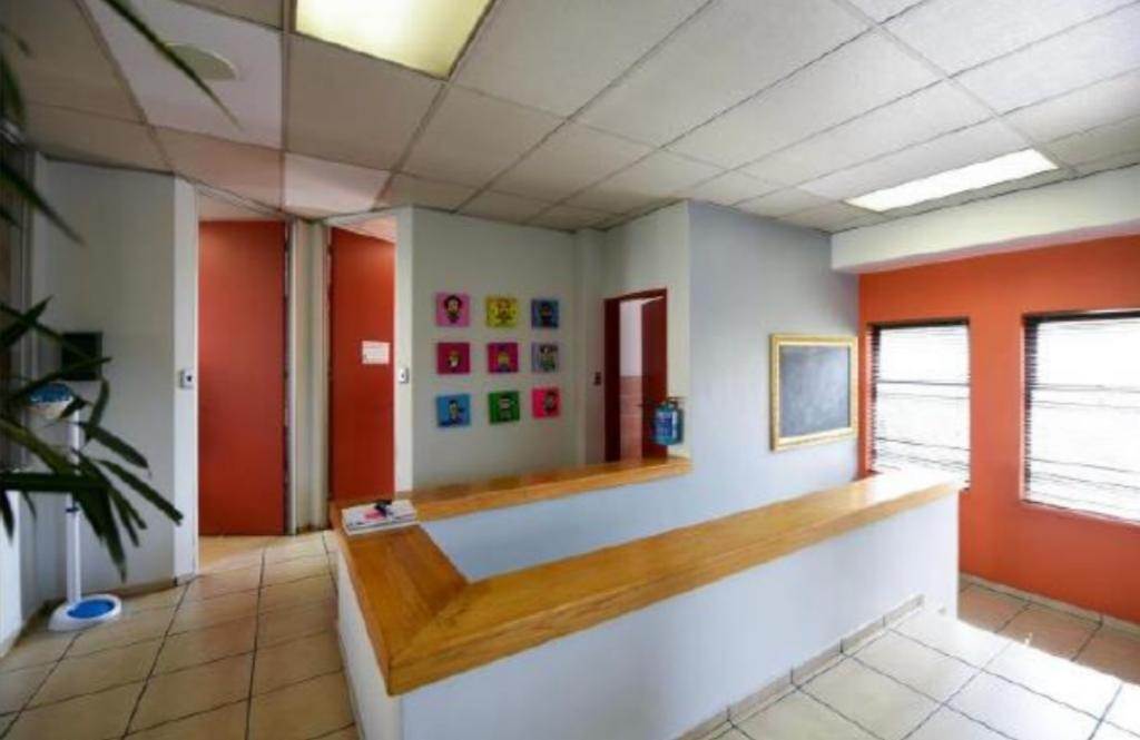270  m² Commercial space in Lonehill photo number 2
