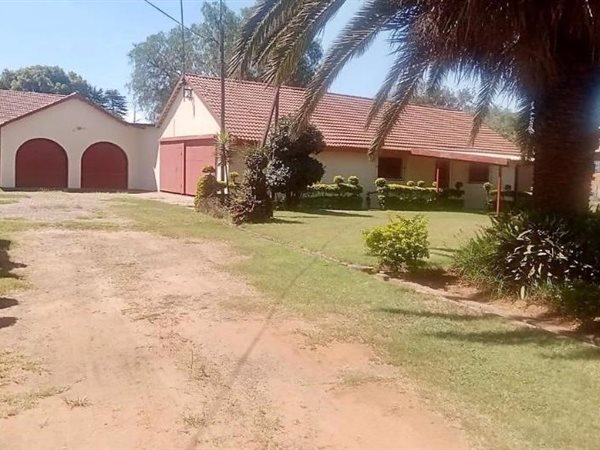 1.4 ha Farm