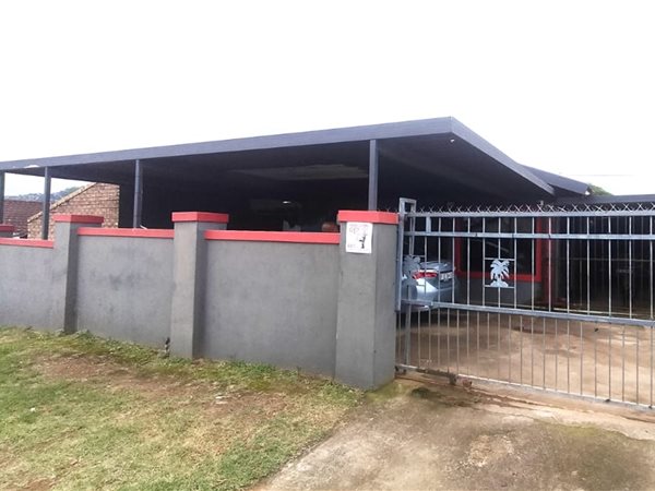 3 Bedroom House 3 Bedroom House