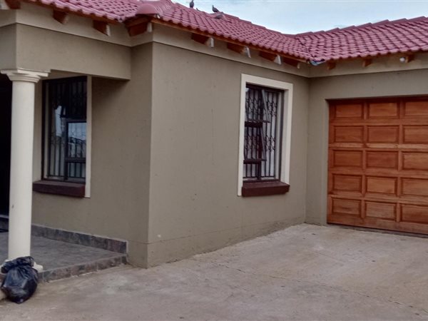 3 Bed House in Jameson Park