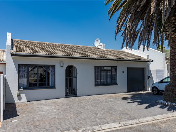 2 Bed House in Vredekloof