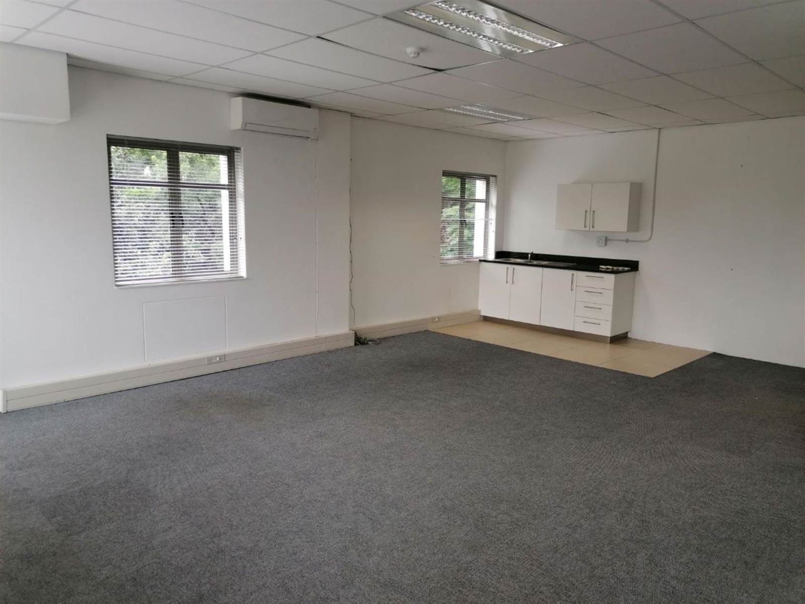 356.8  m² Commercial space in Bryanston photo number 6
