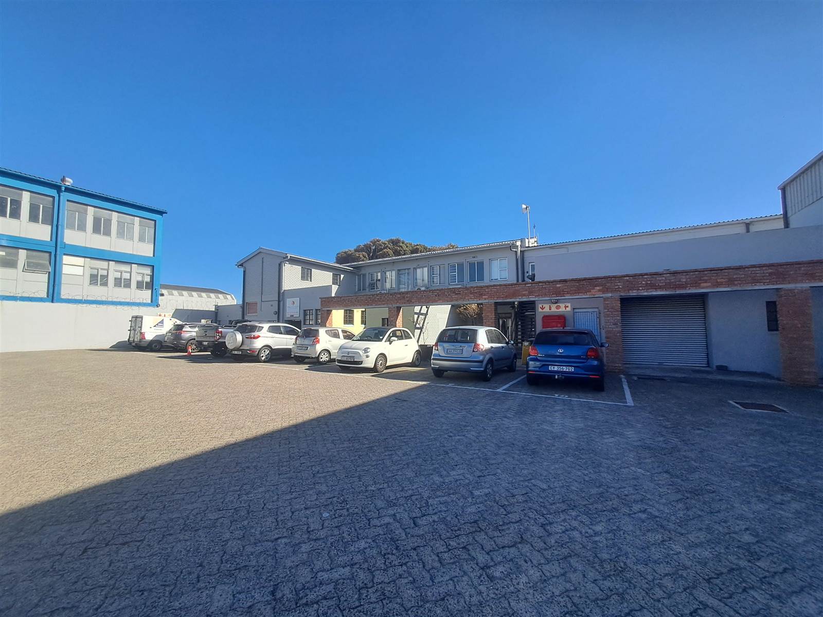227  m² Industrial space in Maitland photo number 2