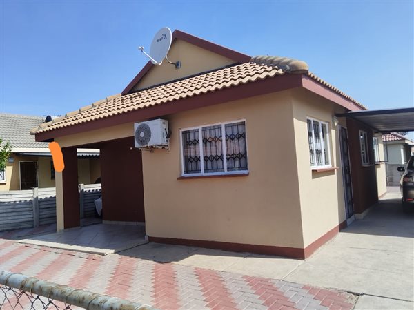3 Bedroom House 3 Bedroom House
