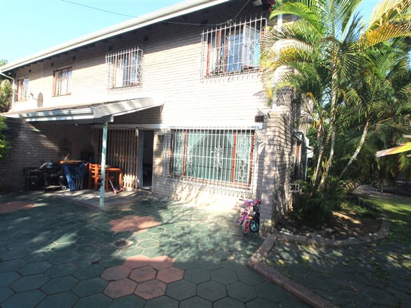 3 Bedroom Duplex 3 Bedroom Duplex