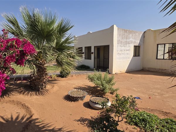 3 Bedroom House 3 Bedroom House