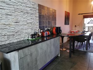 2 Bed Apartment in Sundowner