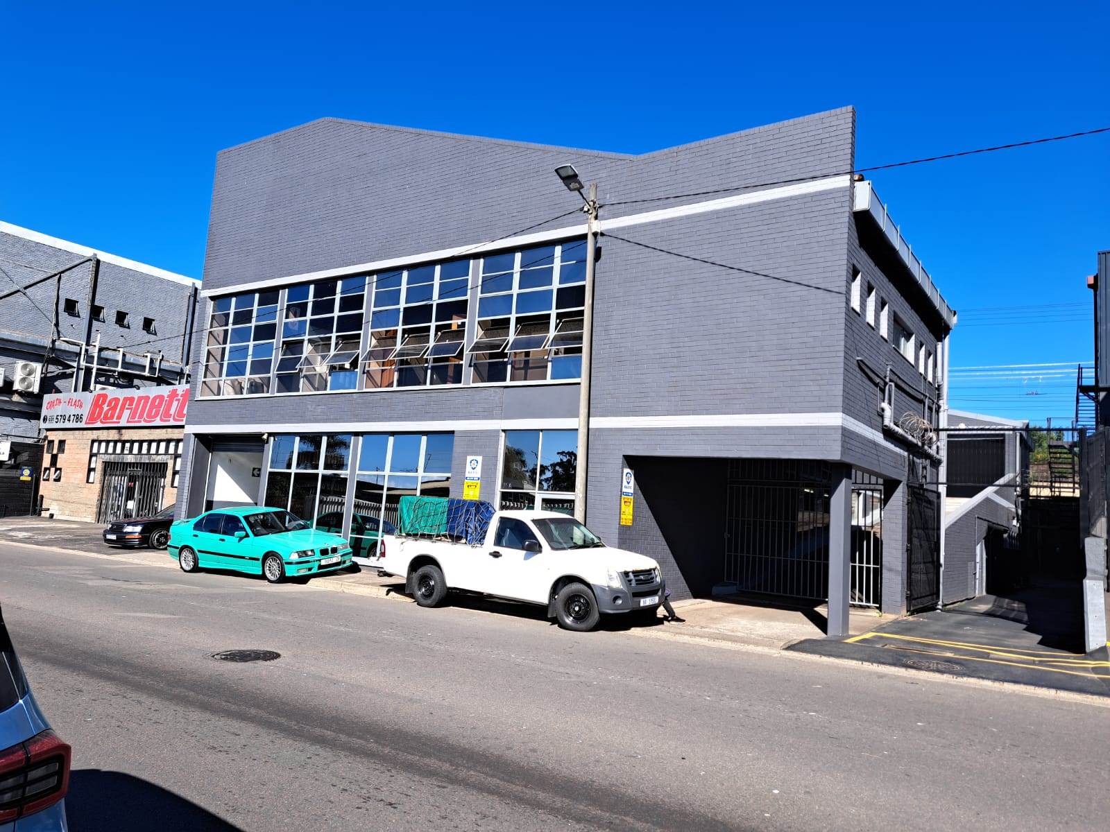 1200  m² Industrial space in Durban North photo number 1