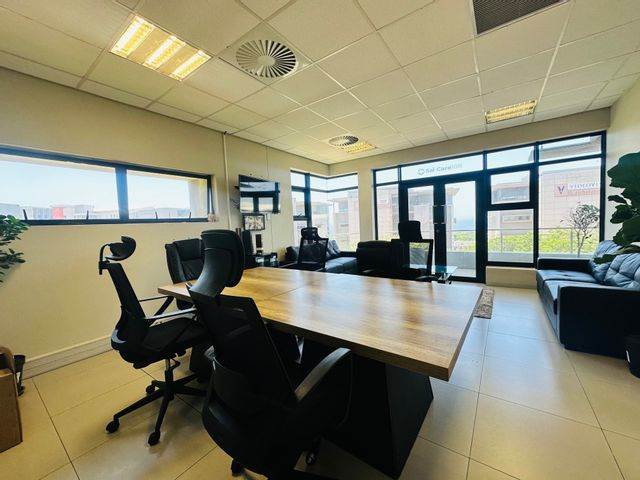 138  m² Commercial space in Umhlanga Ridge photo number 7