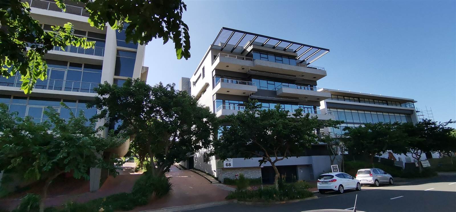 138  m² Commercial space in Umhlanga Ridge photo number 2